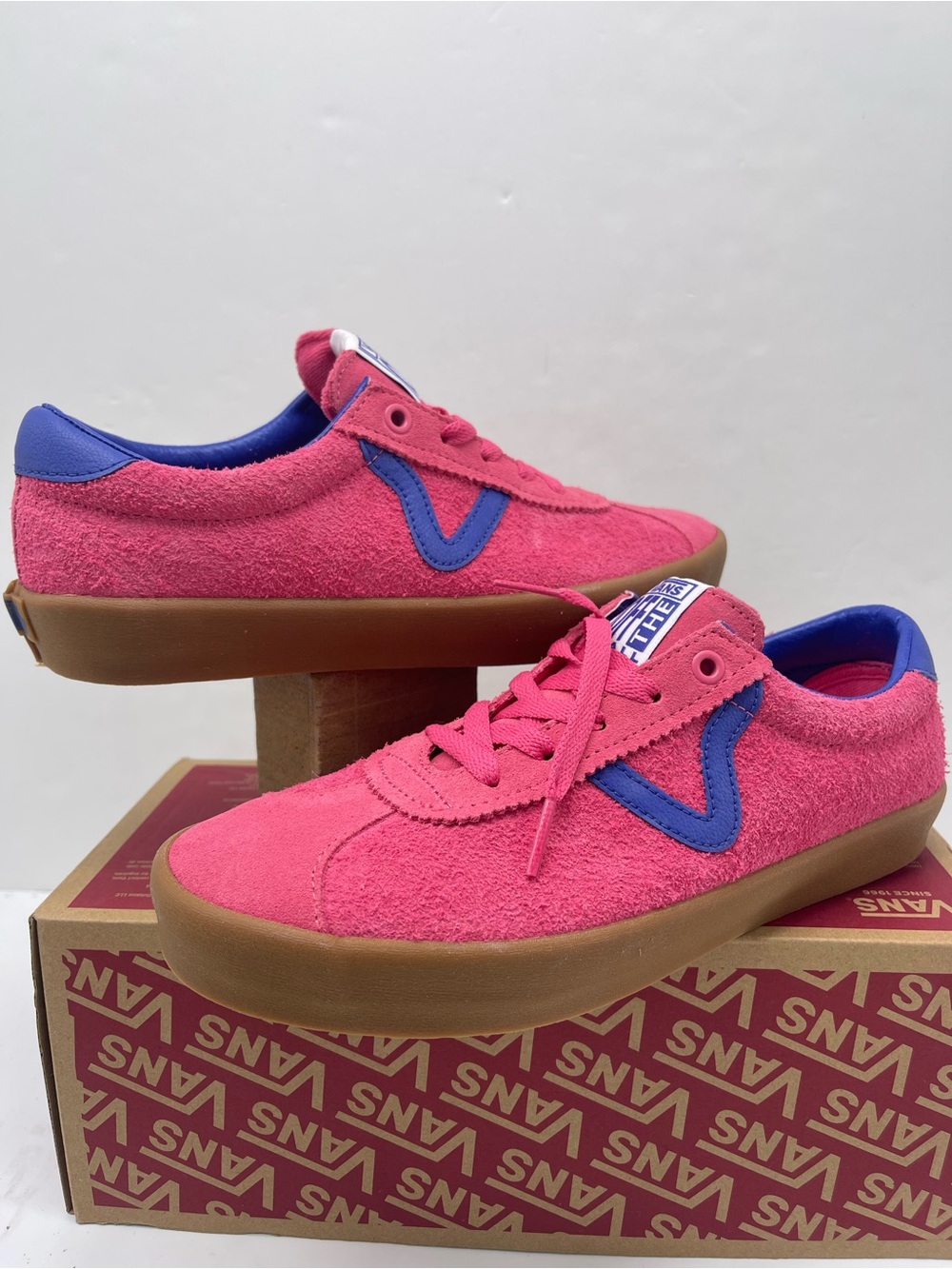 Vans WMNS Sz 8.5 Sport Low Bambino Honeysuckle
VN000CQRCHL Sneakers - Picture 8 of 16